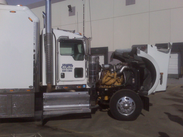 this is a picture of Long Beach truck repair service