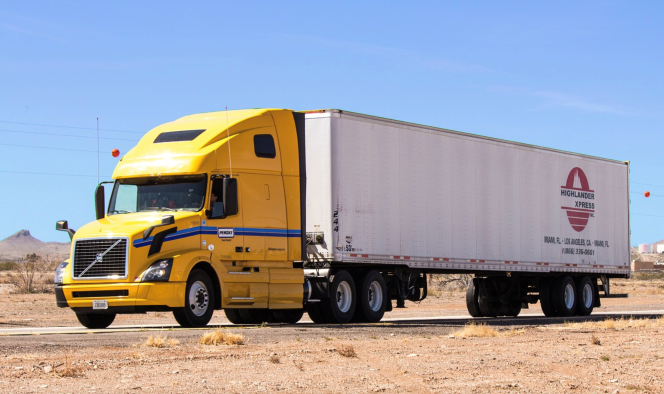 this image shows mobile truck repair in Long Beach, California