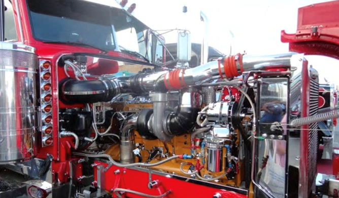 this image shows mobile truck engine repair in Long Beach, California