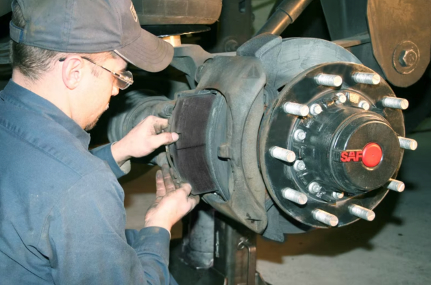 this image shows truck brake service in Long Beach, California