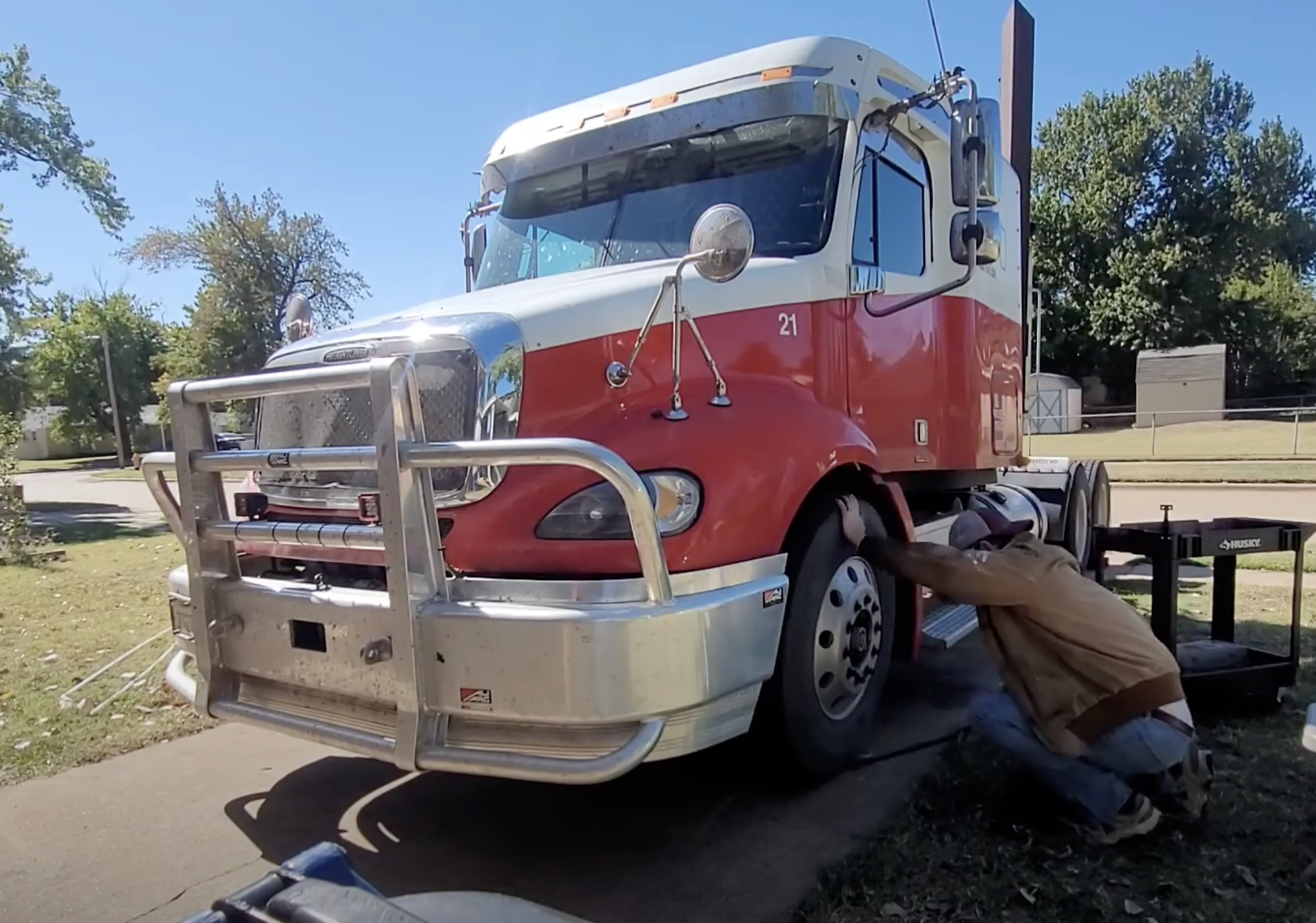 this image shows mobile truck repair in Gardena, CA